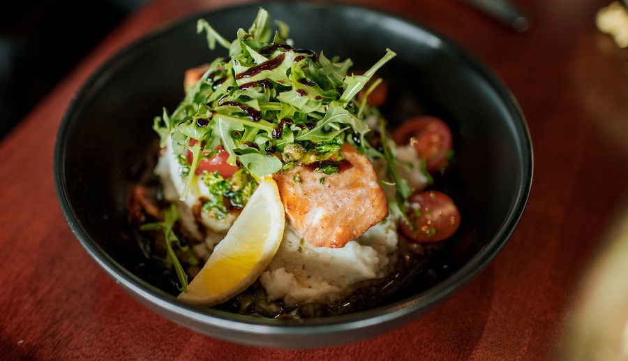 Roasted salmon fillet