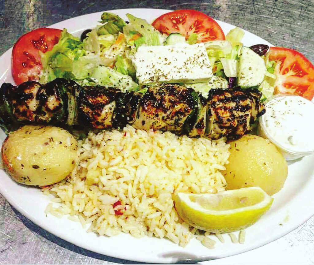 A delicious chicken brochette plate at Arahova