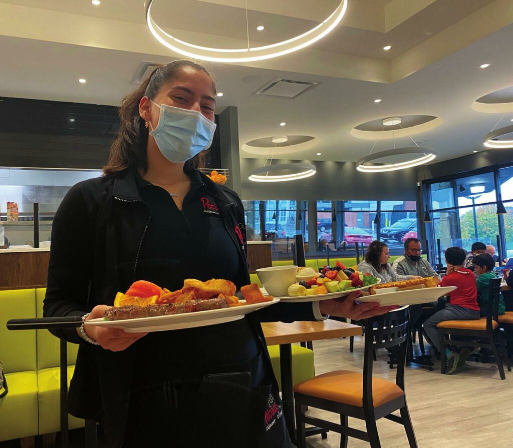 Waitress Maria at Petinos